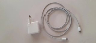 Cargador original Apple USB-C 30W + Cable USB-C