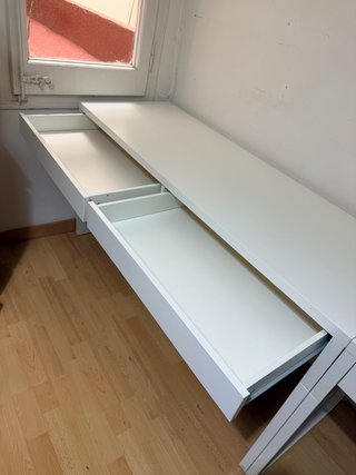 Escritorio IKEA MICKE blanco 142x50 cm