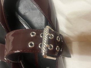 Zapatos planos Zara granates talla 38