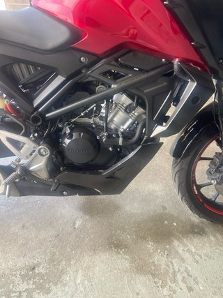 Honda CB 125 R 2020 Granate/Negro