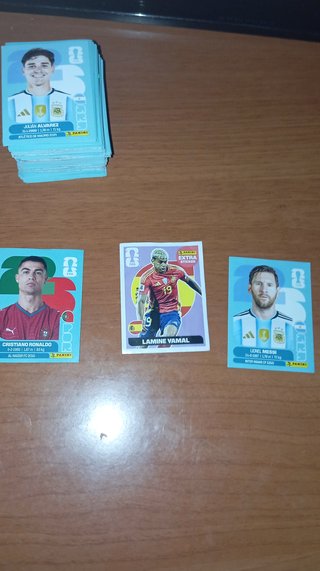 Figuritas Mundial: Messi, cr7 y Lamine Yamal Extra