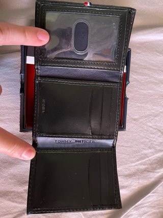Cartera Tommy Hilfiger Negra Cuero RFID