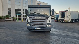 Portacontenedores Scania P270