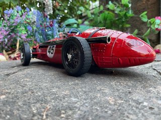 Maserati 250 F scala 1/18 pezzo unico.