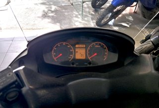Suzuki Burgman 125 - Maxi Scooter Automática