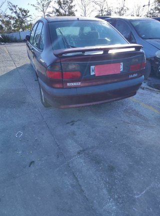 Faro izquierdo renault laguna (b56) 1869318