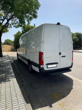 Mercedes-Benz Sprinter 2021