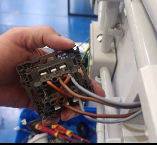 Montar ventilador de techo y aire acondicionado