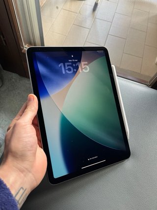 iPad Air 11 M2 + Apple Pencil Pro + Cover ESR