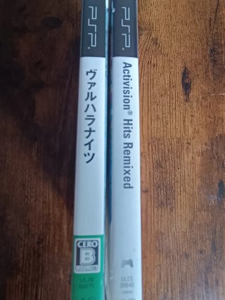 Lote PSP: Valhalla Knights y Activision Hit Remix