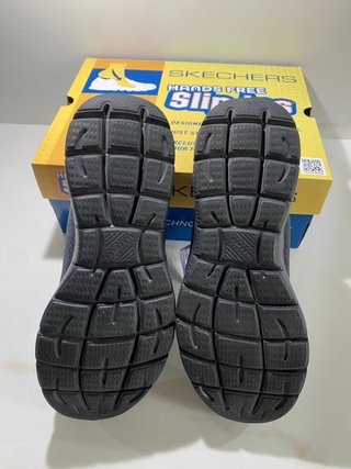 Zapatillas Skechers Negras Sin Estrenar