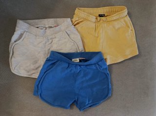 Lote de pantalones en buen estado