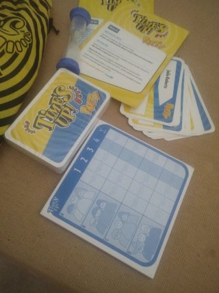 Juego de mesa Time's Up! Party. Sin usar.