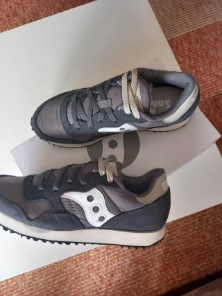 Saucony Dxn Trainer Gris y Beige