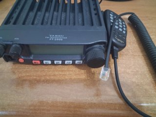 Yaesu FT-2900 Transceptor FM