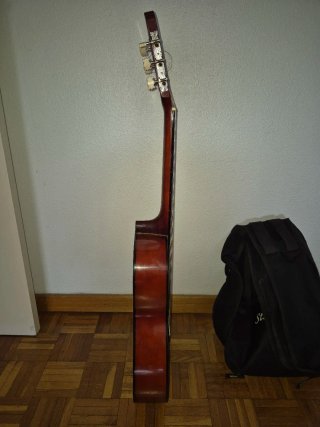 Guitarra Española clásica de niño.
