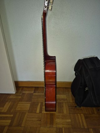 Guitarra Española clásica de niño.