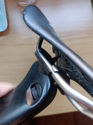Tija Cervelo S5 con retraso