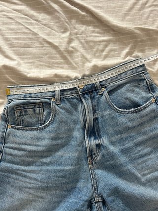 Shorts vaqueros Stradivarius Talla 38