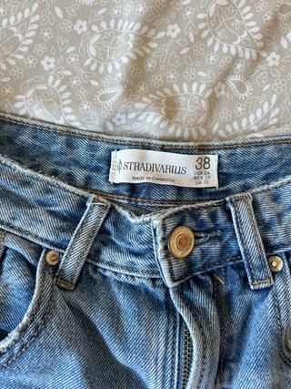 Shorts vaqueros Stradivarius Talla 38