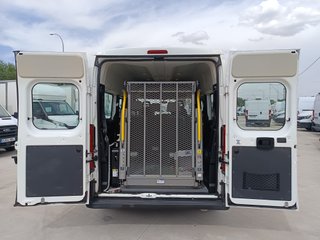 Peugeot Boxer 2.0 COMBI ADAPTADA PMR 130CV