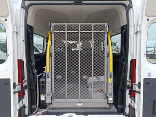 Peugeot Boxer 2.0 COMBI ADAPTADA PMR 130CV