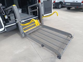 Peugeot Boxer 2.0 COMBI ADAPTADA PMR 130CV