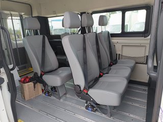 Peugeot Boxer 2.0 COMBI ADAPTADA PMR 130CV