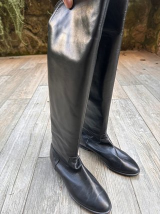 Stivali in pelle neri con zip