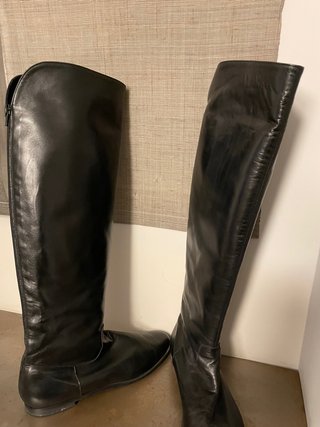 Stivali in pelle neri con zip