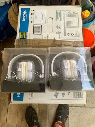 Auriculares Brother Blancos