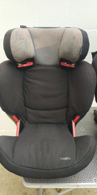 2 Sillas de coche con Isofix