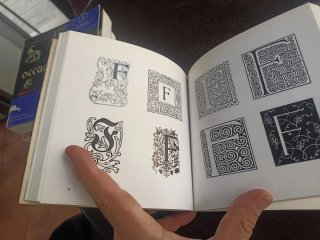Lote de libros de diseño