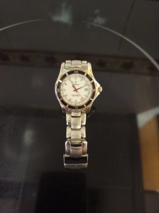 Reloj Festina acuàtico perfecto estado