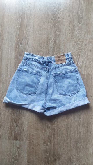 Shorts Stradivarius Mom Azul