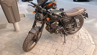 Moto Mitt Legend 125 Naked Negra