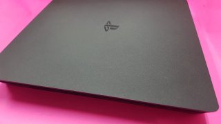 Consola PS4 Slim Negra + Juegos