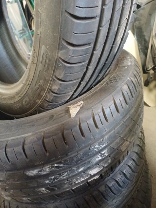 Juego de 2 neumaticos Neumáticos Kumho 215/50 R17
