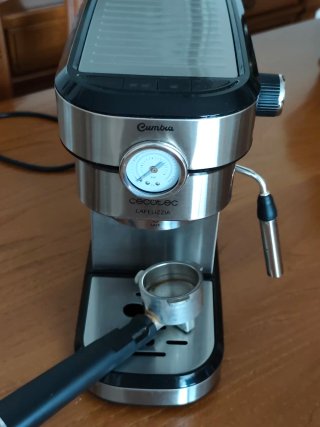 Cafetera Cecotec Cumbia Cafelizzia