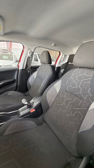 Peugeot 2008 2017