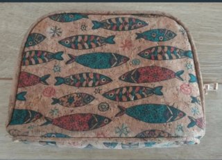 Neceser con estampado de peces