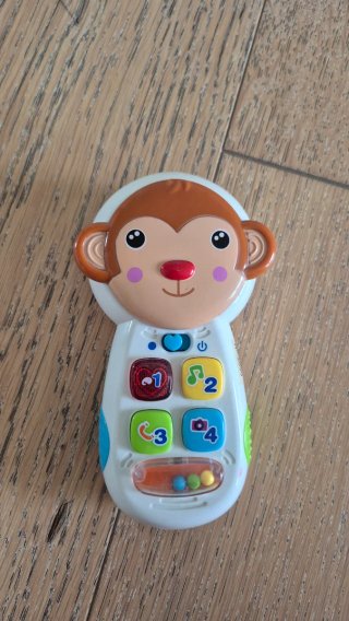 Robot y teléfono musical de bebés,  pilas incluida