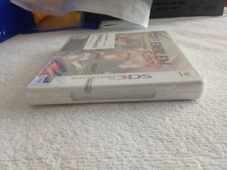 Fire Emblem Echoes: Shadows of Valentia precintado