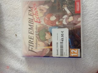 Fire Emblem Echoes: Shadows of Valentia precintado