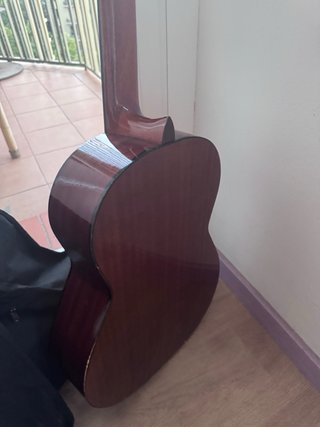 Guitarra Clásica Admira Juanita + Funda