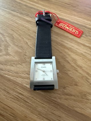 Reloj Duward Cuarzo Acero y Piel