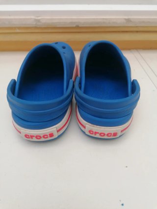 Crocs J1 niño 32/33 chanclas zueco