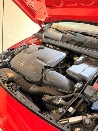 Mercedes-Benz Clase A 180 Gasolina Automático