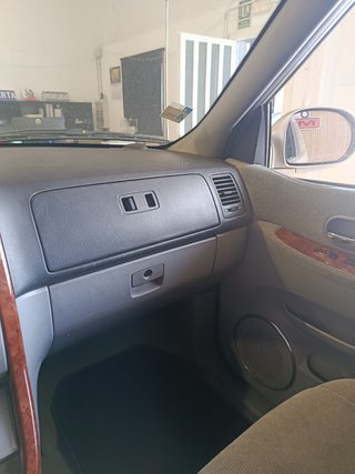 KIA Carnival 2005