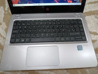 Portátil HP Táctil Plata y Negro